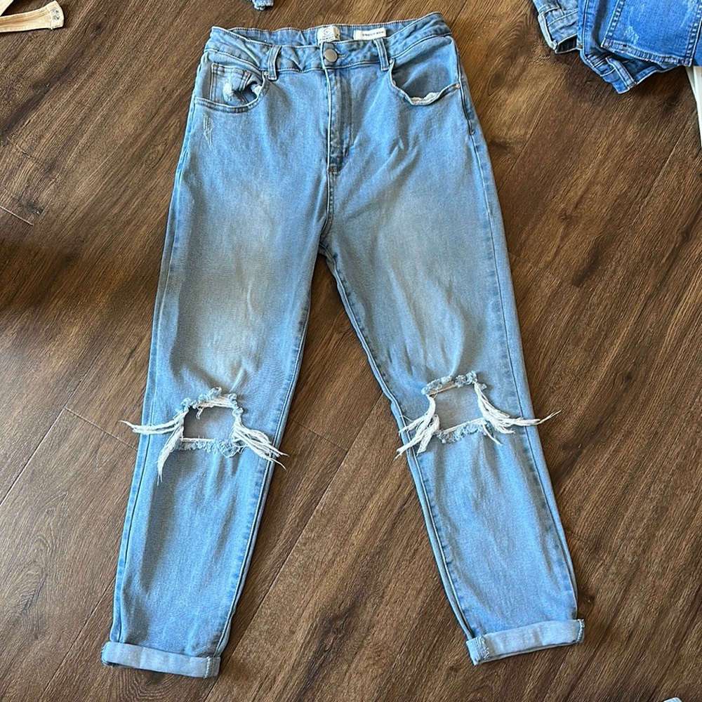 Cotton on stretch mom jeans